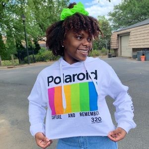 Polaroid Cropped Sweat Shirt✨